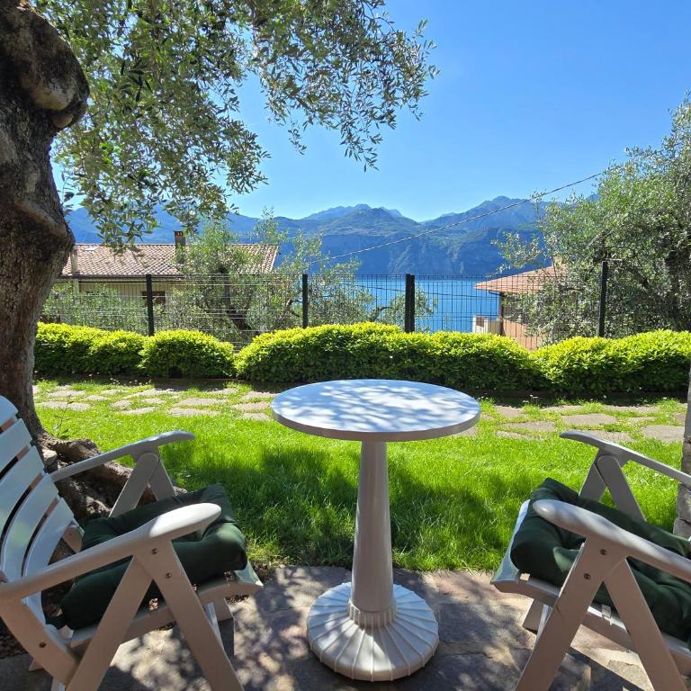 Appartamenti Alin - Monolocale con Vista Lago - 1