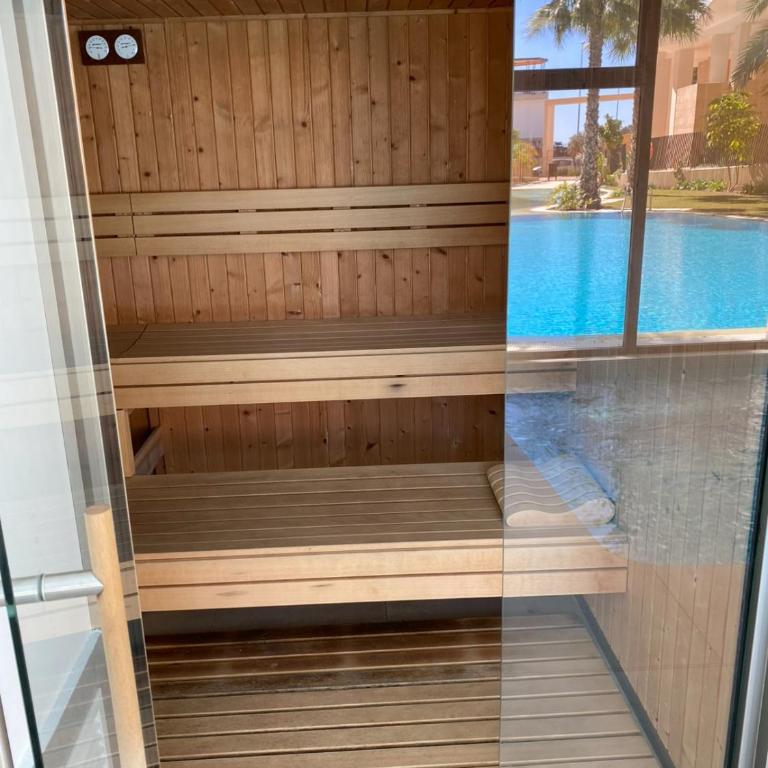 Beachfront Penthouse! - Three-Bedroom Apartment - 4