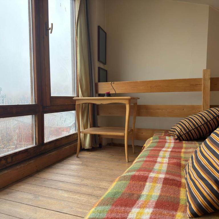 Relax e Montagna con Vista - Appartamento con 2 Camere da Letto - 8