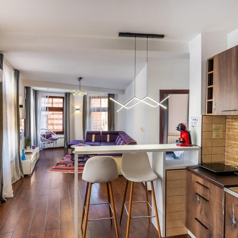 Vijećnica Corner Apartment - Panorama view - One-Bedroom Apartment - 7