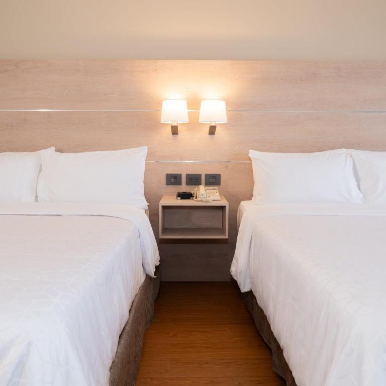 Holiday Inn Express - Monterrey - Tecnologico by IHG - Habitación Estándar - 2 camas grandes - 6
