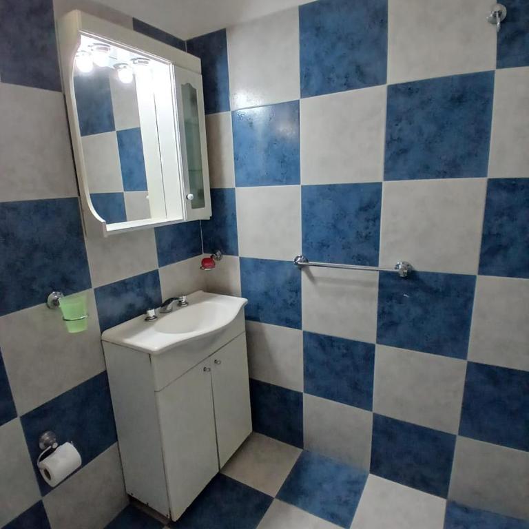 Casa en Nono - Casa de 2 dormitorios - 9