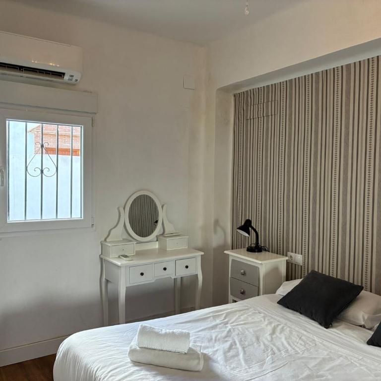 La buena estrella del Albaicin - Three-Bedroom Townhouse - 19