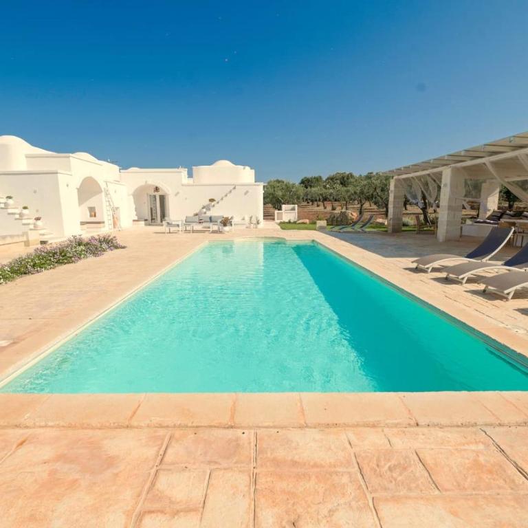 Villa Saracena - Three-Bedroom Villa - 2