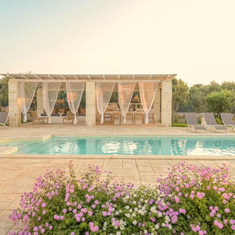 Villa Saracena - Three-Bedroom Villa - 3
