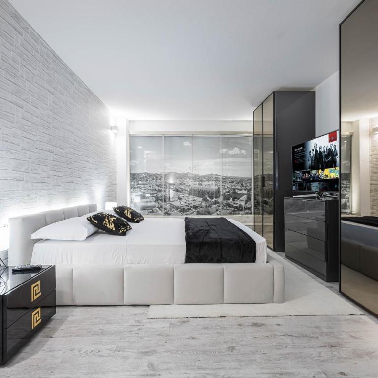 Gramsci Prestige Apartment - One-Bedroom Apartment - 3