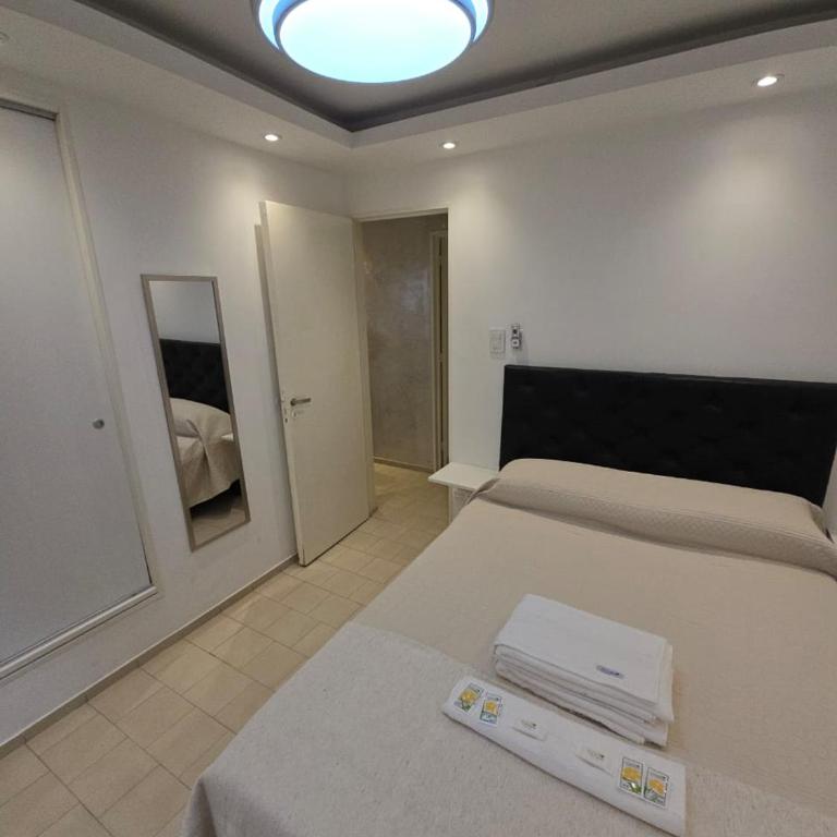 Departamento en Bv San Juan a cuadras del shopping Patio Olmos - Apartamento de 1 dormitorio - 4