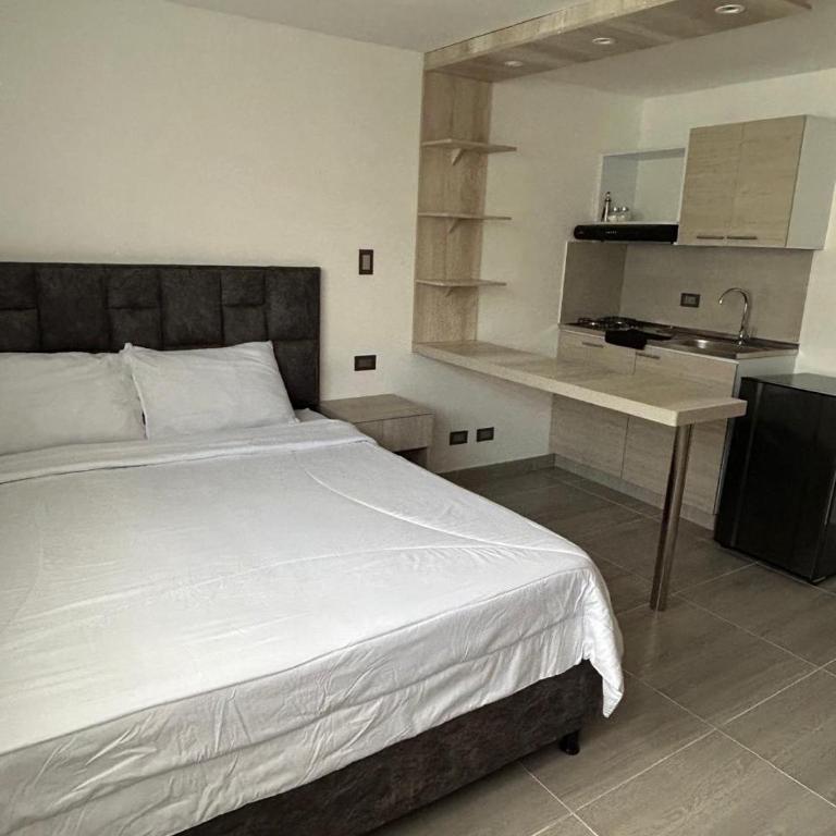 Yellow House - Habitación Doble - 4