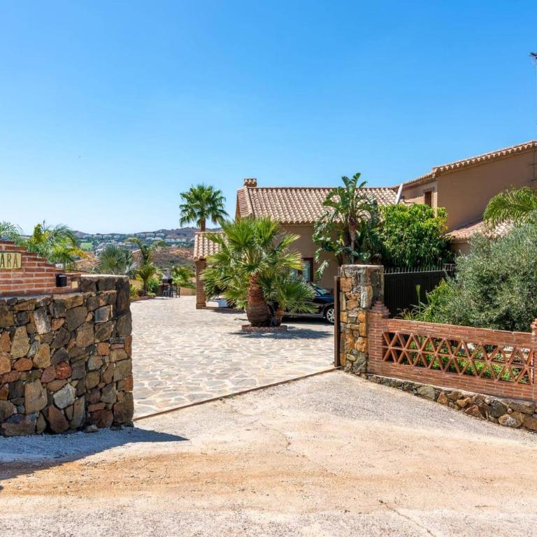 Villa Alma by Villa Plus - Villa - 22