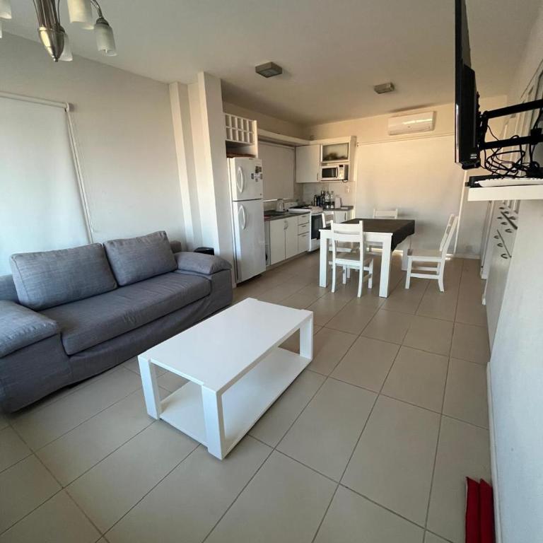 Departamento 3amb con vista al mar - Two-Bedroom Apartment - 8