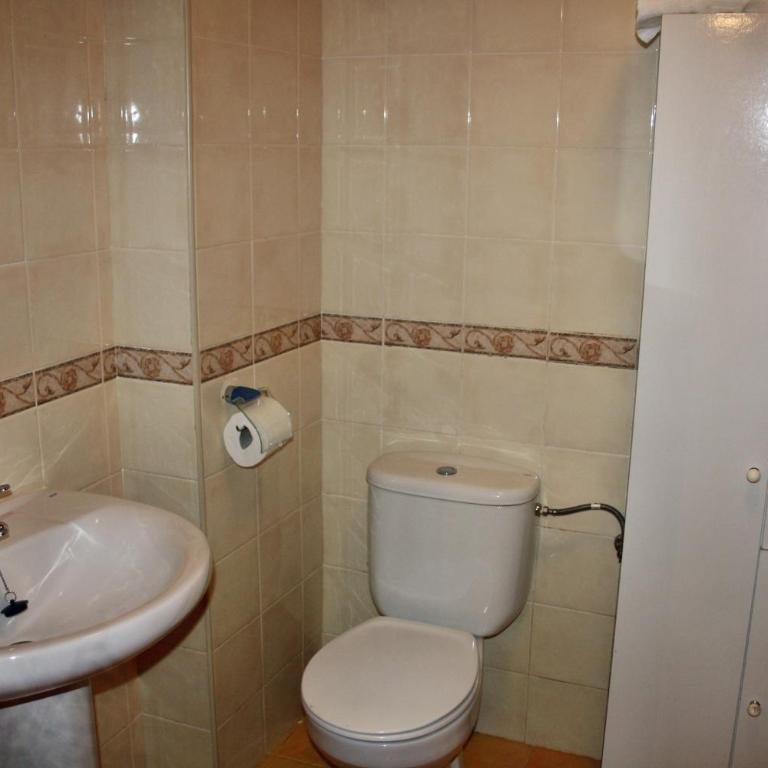 Apartamentos El Cuetu - One-Bedroom Apartment - 8