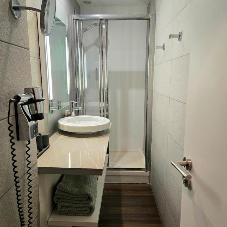 Sea & Golf, Pool and Zen Apartment in Chiberta - One-Bedroom Apartment - 18