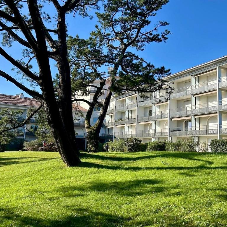 Sea & Golf, Pool and Zen Apartment in Chiberta - One-Bedroom Apartment - 22