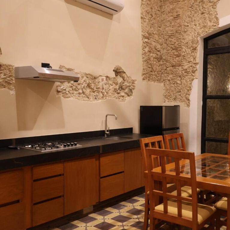 Residencia en Mérida Centro - Three-Bedroom House - 7