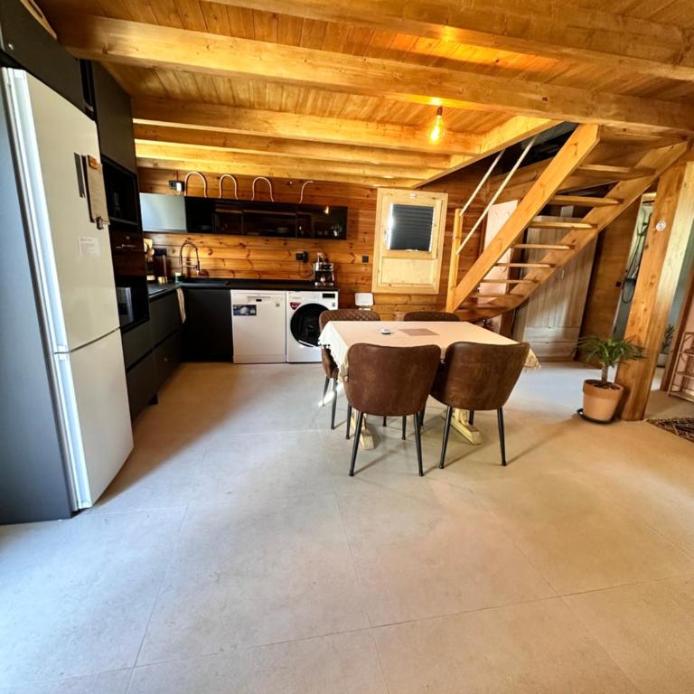 Exclusiva Cabaña en Incles - Vistas al Valle & Pistas de Ski Grandvalira - Free Parking - Casa con 1 dormitorio - 10