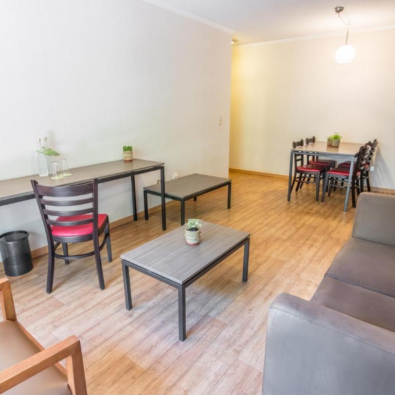 Geotel Calama - Suite de 2 dormitorios con 2 camas dobles - 8