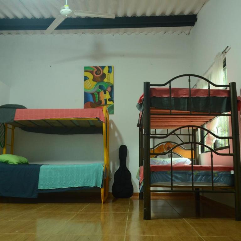 Duni Hostel - Habitación Compartida Mixta - 4 camas - 2