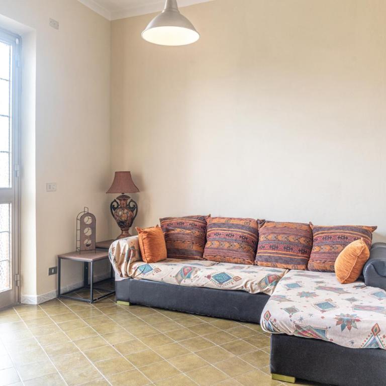 Holiday Home Il Pontile in Marina di Massa, apartments with private outdoor area, just 400 meters from the sea - Appartamento con 3 Camere da Letto - 10