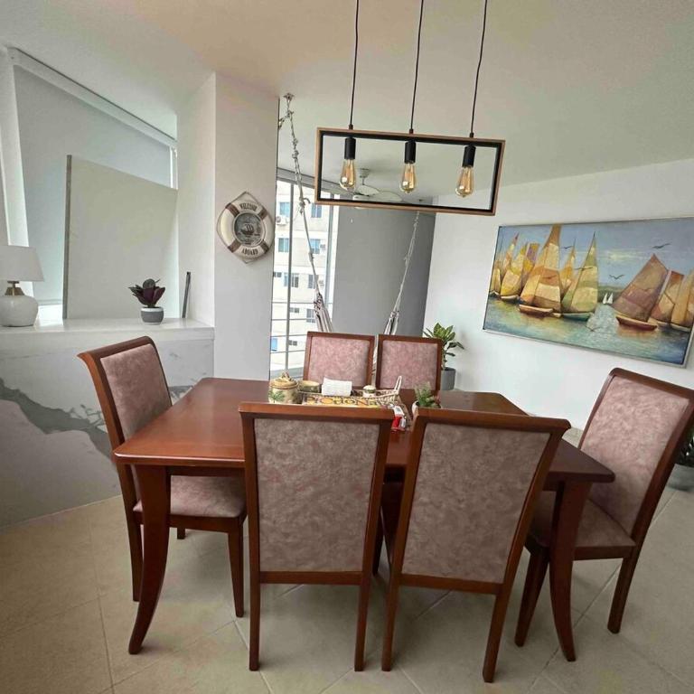 Sky's room Salinas San Lorenzo The Panoramic - Two-Bedroom Apartment - 43