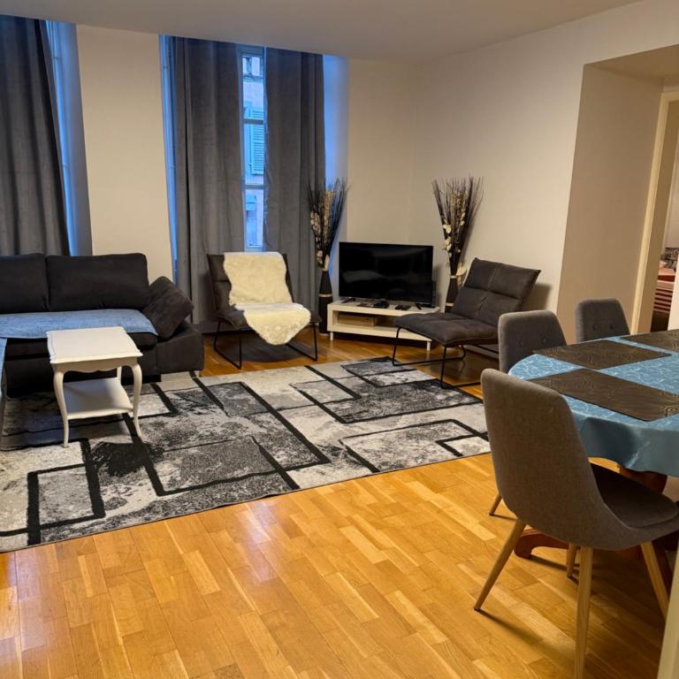 Petit Paradis 74 grand rue - Two-Bedroom Apartment - 2