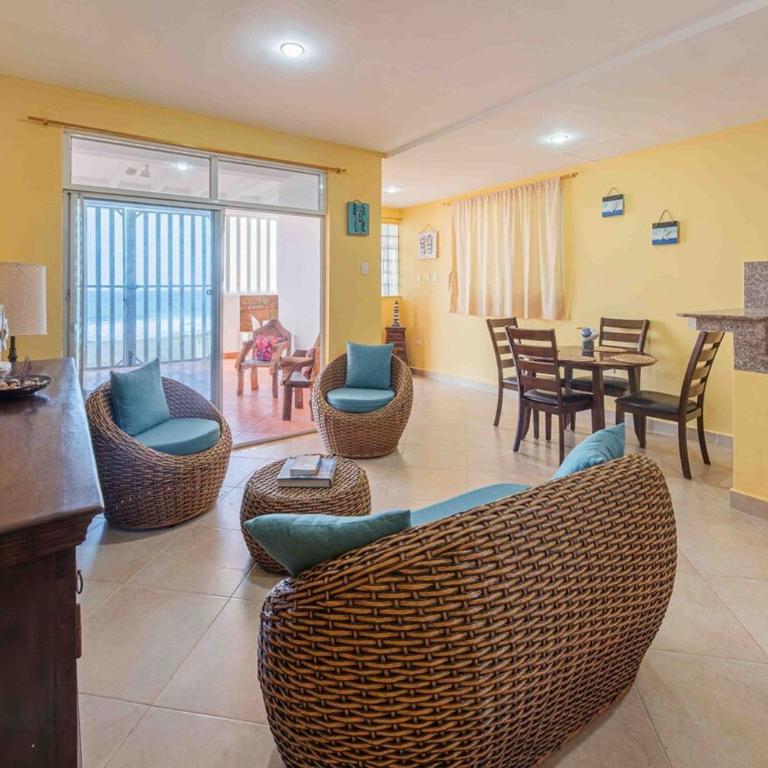 Suite apartment 101 Santa Marianita Beach Manta by BRISAMAR - Two-Bedroom Apartment - Oceanfront - 4