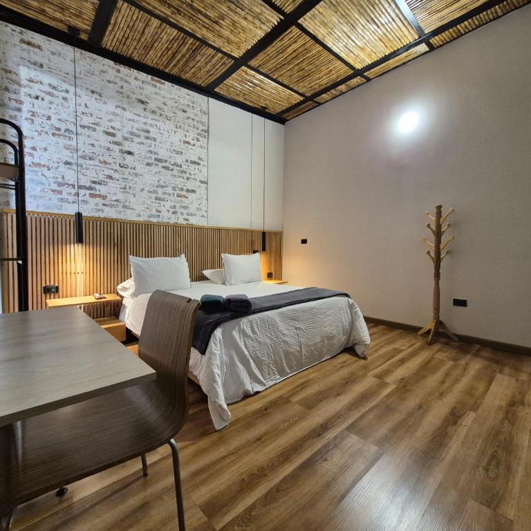 Casa 121, calle 121 no 7-18 - Habitación Superior - 1 cama grande - 3