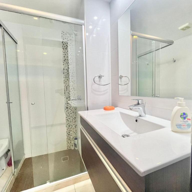 Stradivarius - Two-Bedroom Apartment - 11