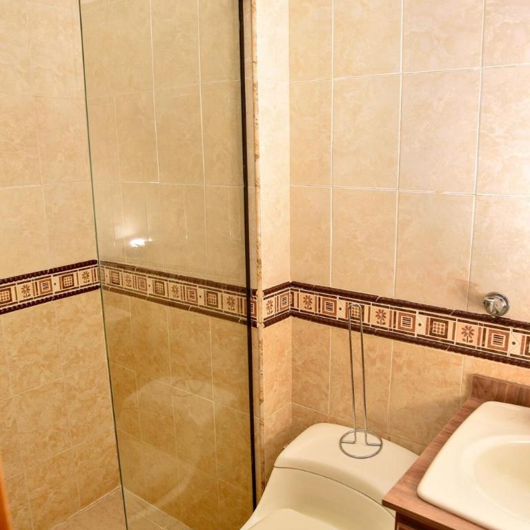 Your Mountain View Retreat in Medellín - Three-Bedroom Apartment - 10