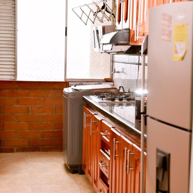 Your Mountain View Retreat in Medellín - Three-Bedroom Apartment - 14