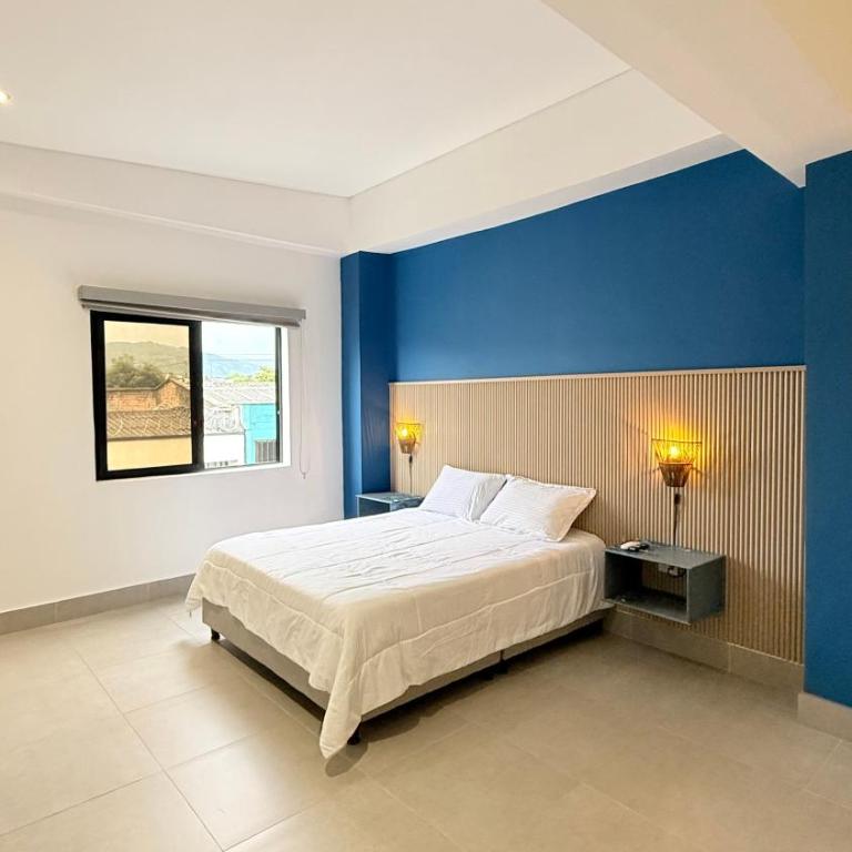 Hotel Gallery Boutique - Deluxe Room - 6