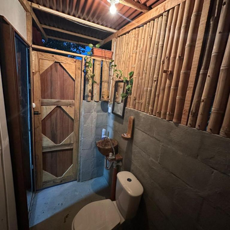 Titiribi-Antioquia- Cabaña el sol - Habitación Doble con baño privado - 41