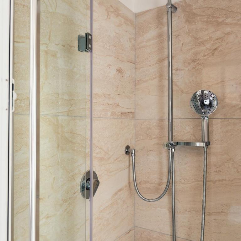 Vatican Luxury Apartment steps to Metro AC & Wi-fi - Appartamento con 3 Camere da Letto - 25