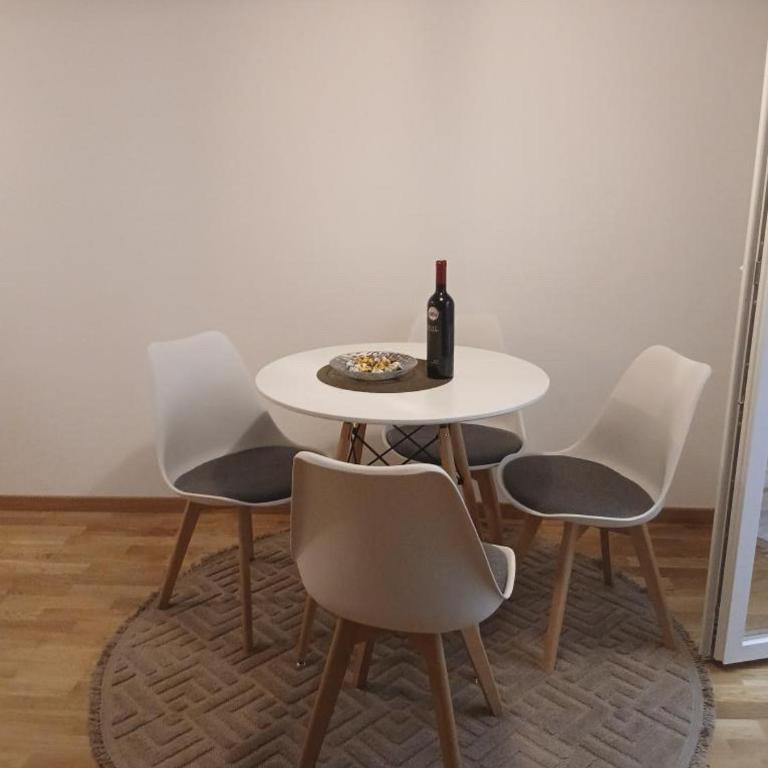 Studio apartman - One-Bedroom Apartment - 1