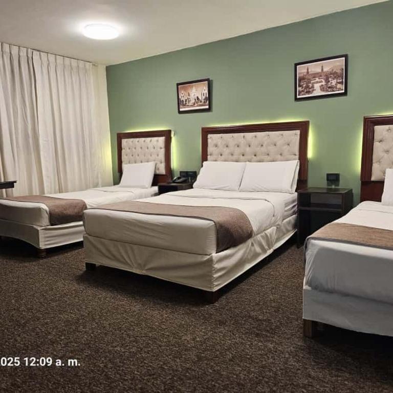HCHOTELS Rivero520 - Habitación Cuádruple Clásica - 4