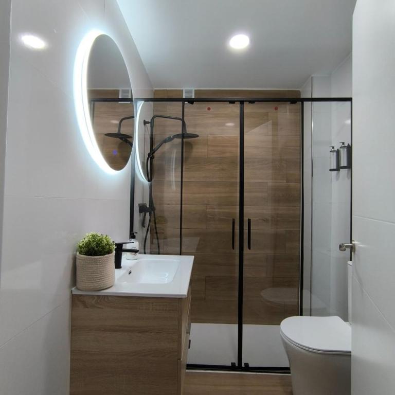 LG Cosy Loft La Pineda - One-Bedroom Apartment - 9