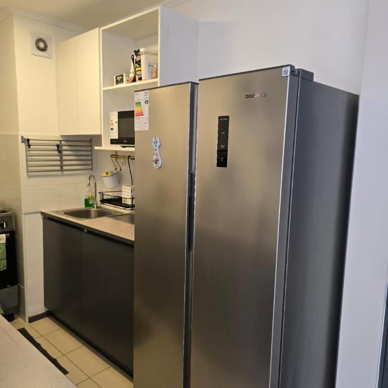 Cálido-céntrico- climatización AC-parking-piscina - Apartment - 9