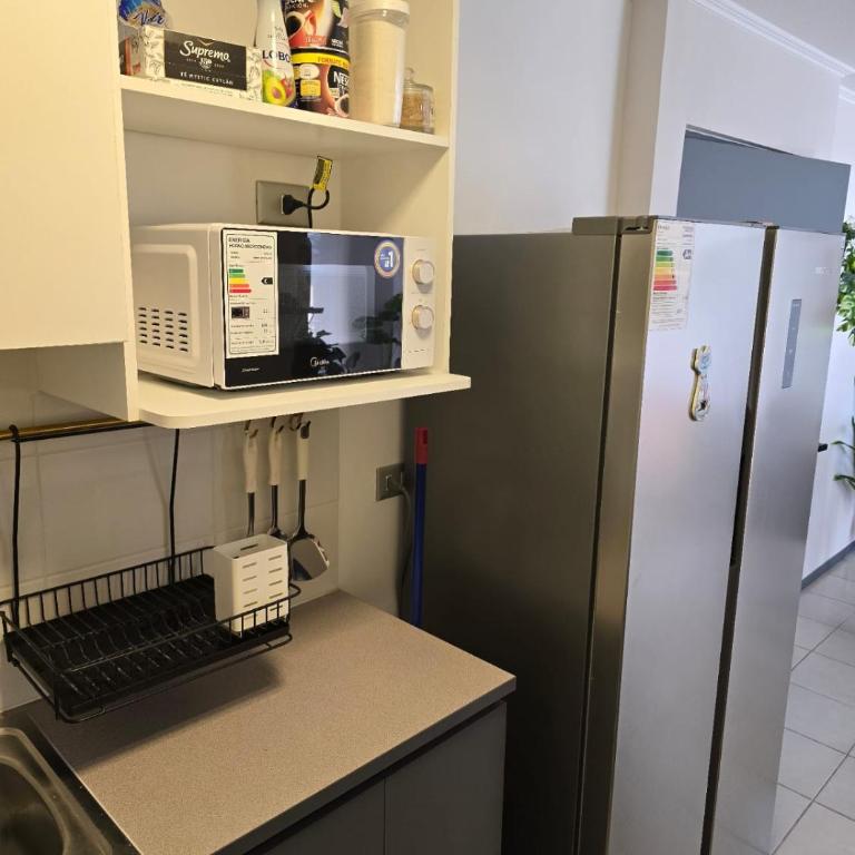 Cálido-céntrico- climatización AC-parking-piscina - Apartment - 6