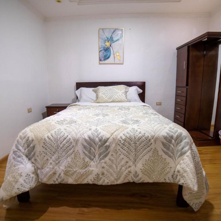 Departamento familiar en el Corazon de Cuenca - Apartamento de 3 dormitorios - 5
