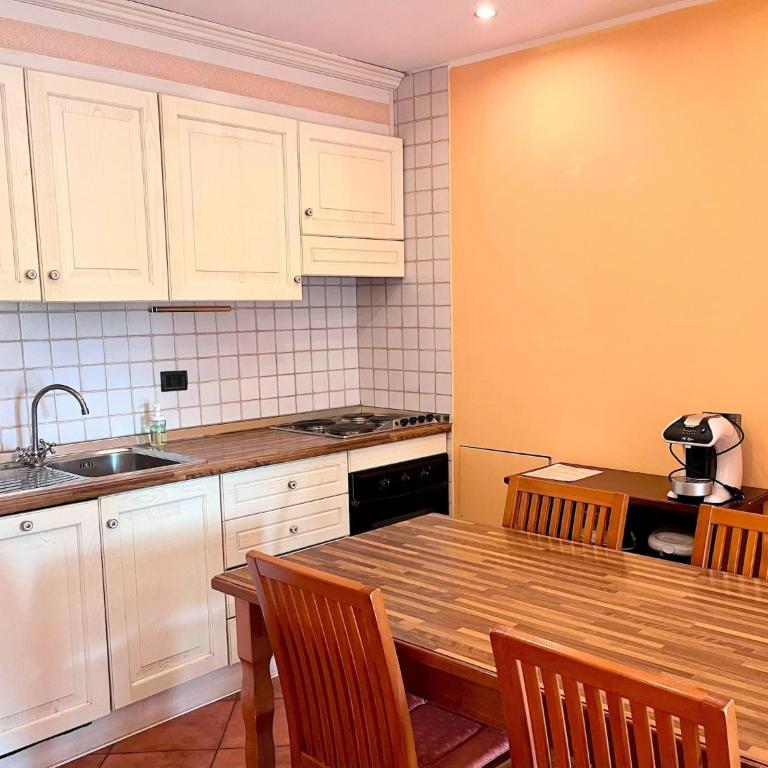 Roman Base near Marco Simone Golf Course - Casa Vacanze con 3 Camere da Letto - 17