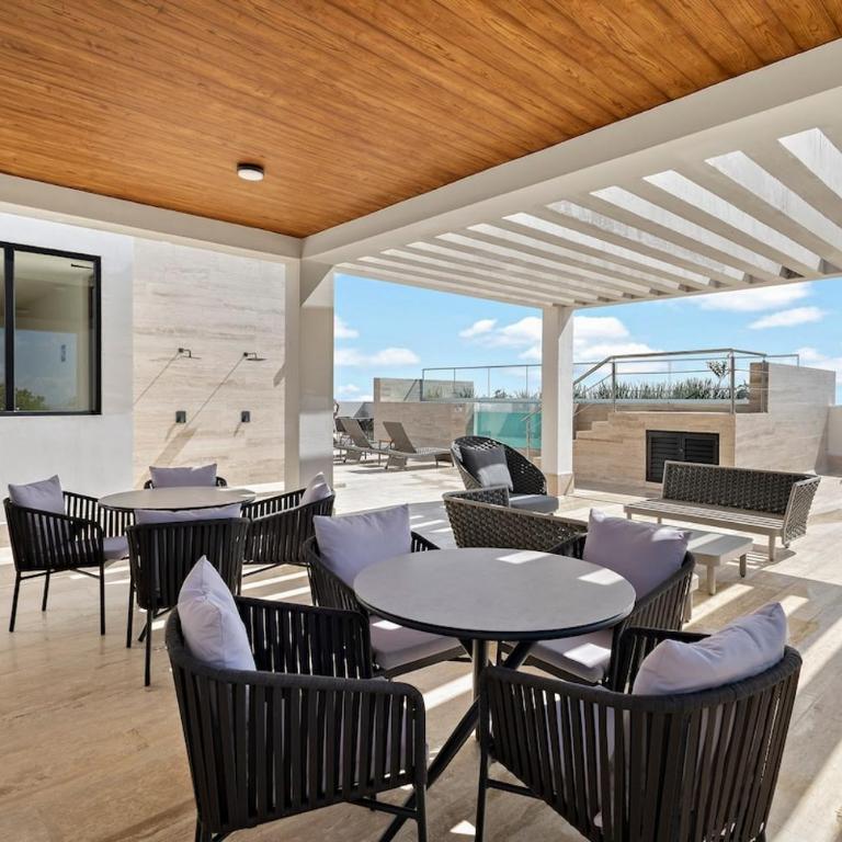 Oceanfront Luxury 2BR apartment in Puerto Morelos - Two-Bedroom Apartment - 41