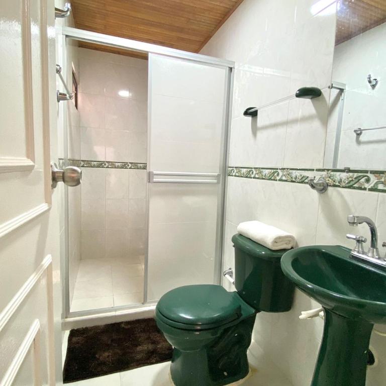 Valle Suites, la mejor zona - Apartamento de 2 dormitorios con vistas a la piscina - 8