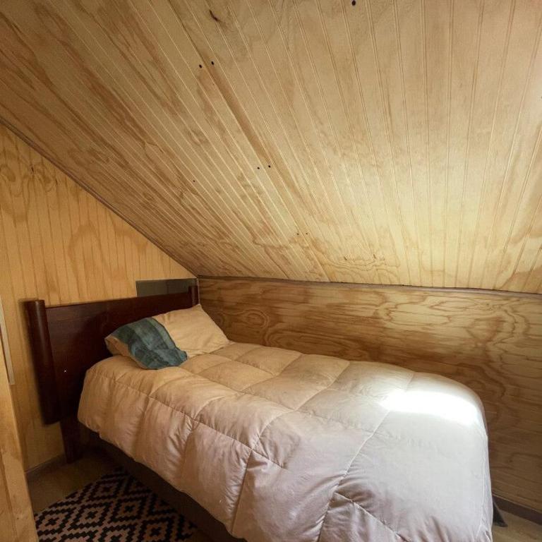 Hostal Dinamarca - Single Room with Shared Bathroom - 2