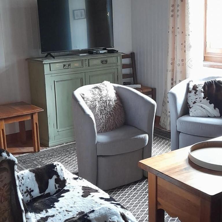 Appartement de charme 3 chambres avec jardin - Animaux admis, Parking - 6 personnes - FR-1-836-47 - Appartement - 2