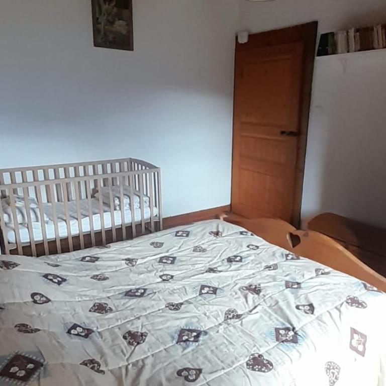 Appartement de charme 3 chambres avec jardin - Animaux admis, Parking - 6 personnes - FR-1-836-47 - Appartement - 3