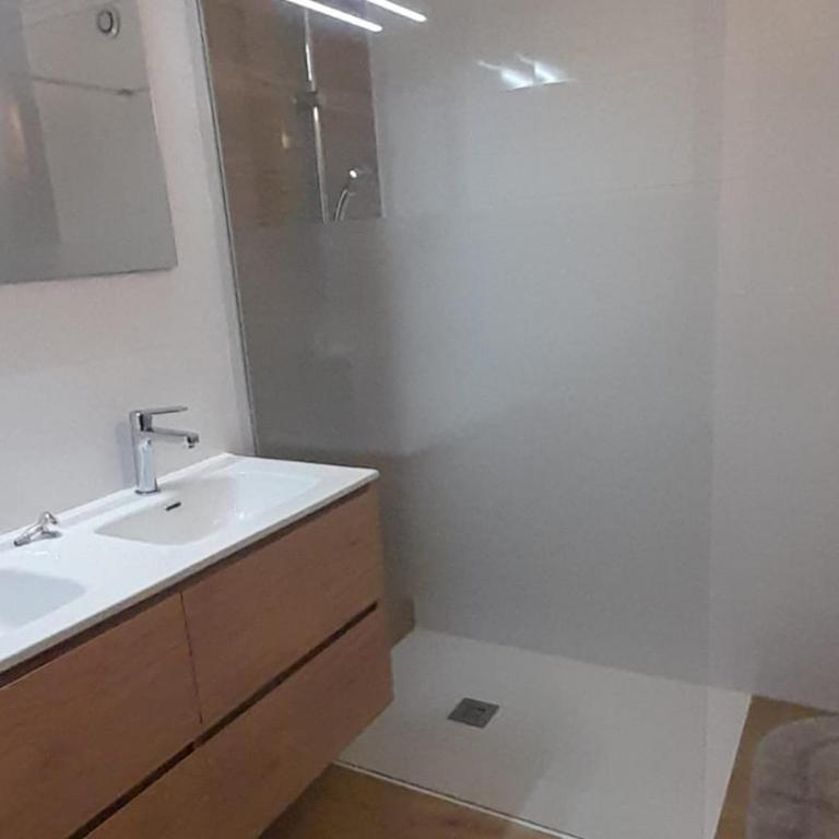 Appartement de charme 3 chambres avec jardin - Animaux admis, Parking - 6 personnes - FR-1-836-47 - Appartement - 4