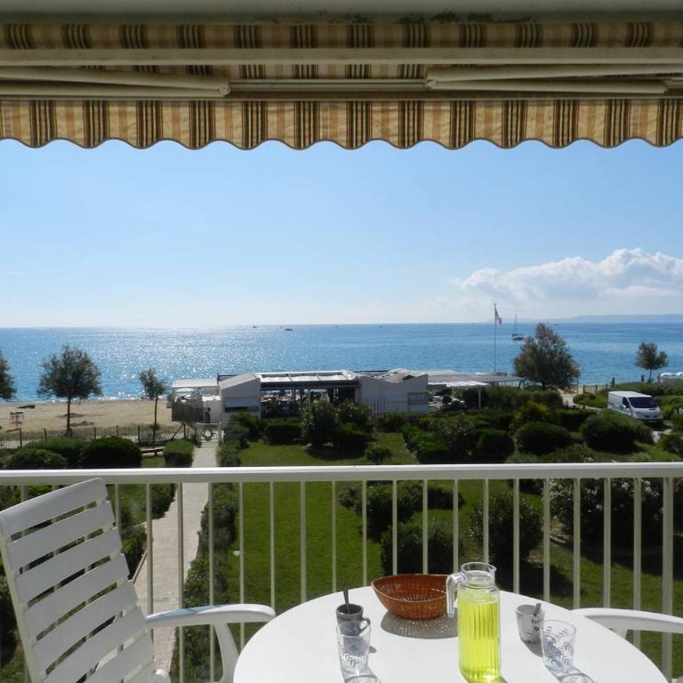 Appartement 2 pièces avec vue mer et parking, Le Lavandou - FR-1-251-887 - Appartement - 1