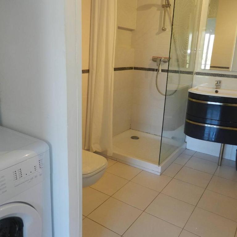 Appartement 2 pièces avec vue mer et parking, Le Lavandou - FR-1-251-887 - Appartement - 6
