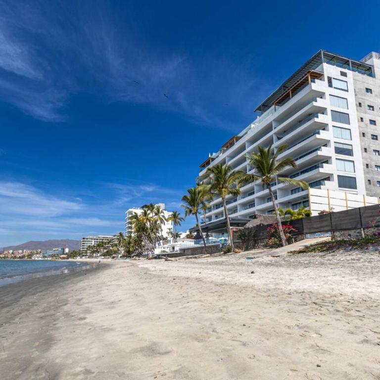 4-bed beachfront Lux Apartment - Apartamento - 3