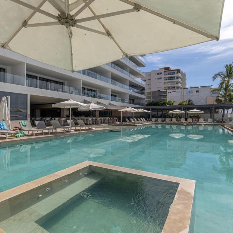 4-bed beachfront Lux Apartment - Apartamento - 11