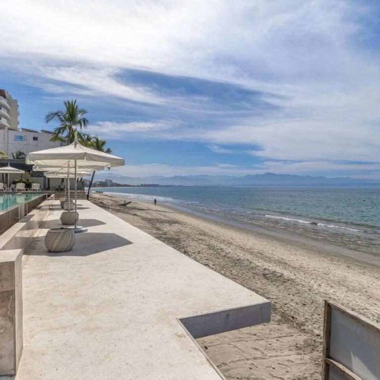 4-bed beachfront Lux Apartment - Apartamento - 15